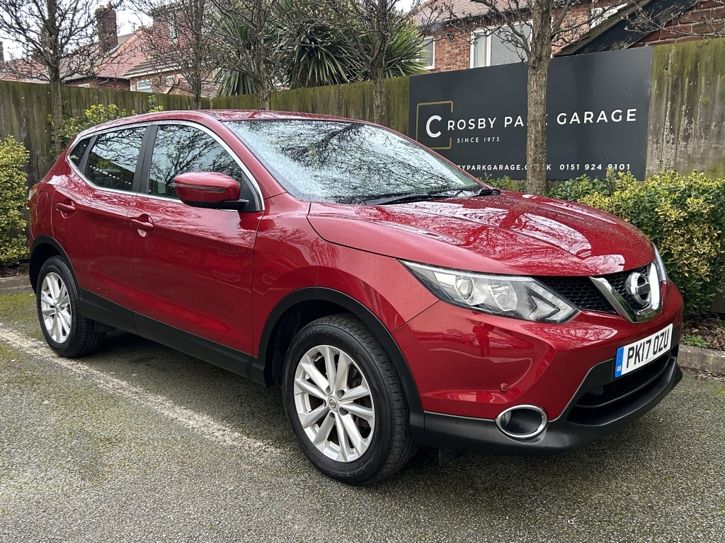 Used Nissan Qashqai 2017 for sale - 77881371: Photo 4