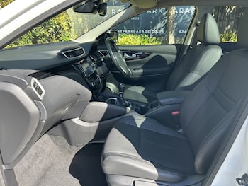 Used Nissan Qashqai 2017 for sale - 78836919: Photo