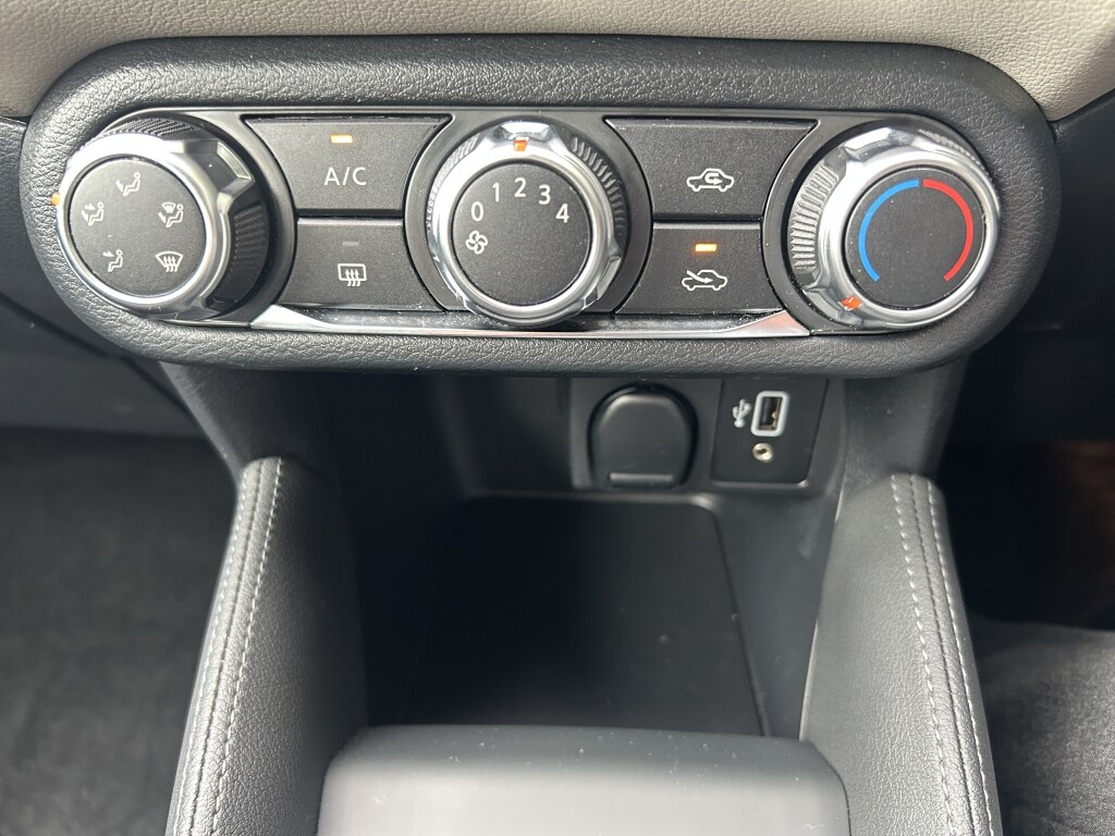 Vehicle 33