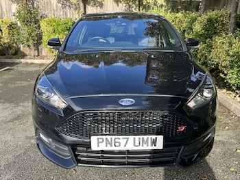Used Ford Focus 2017 for sale - 76082847: Photo 3