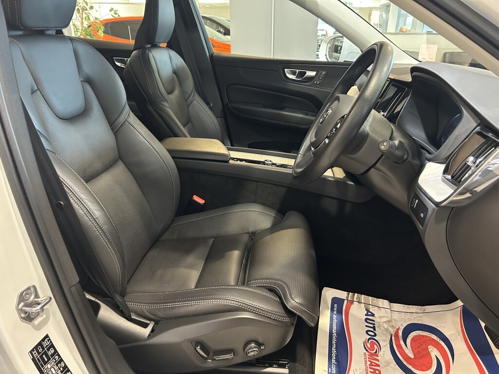 Used Volvo XC60 2021 for sale - 76320826: Photo 24