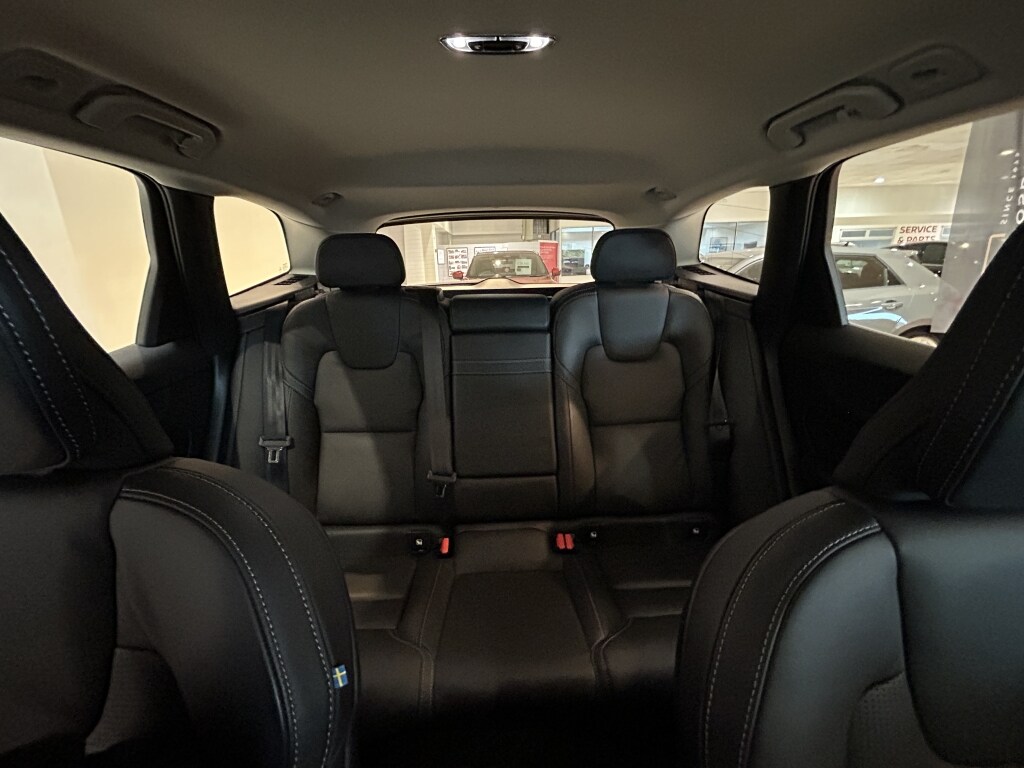 Used Volvo XC60 2021 for sale - 76320826: Photo 39