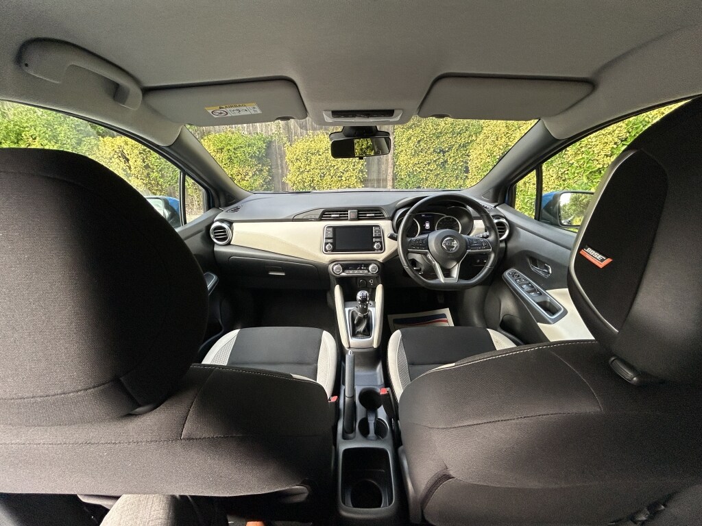 Vehicle 21