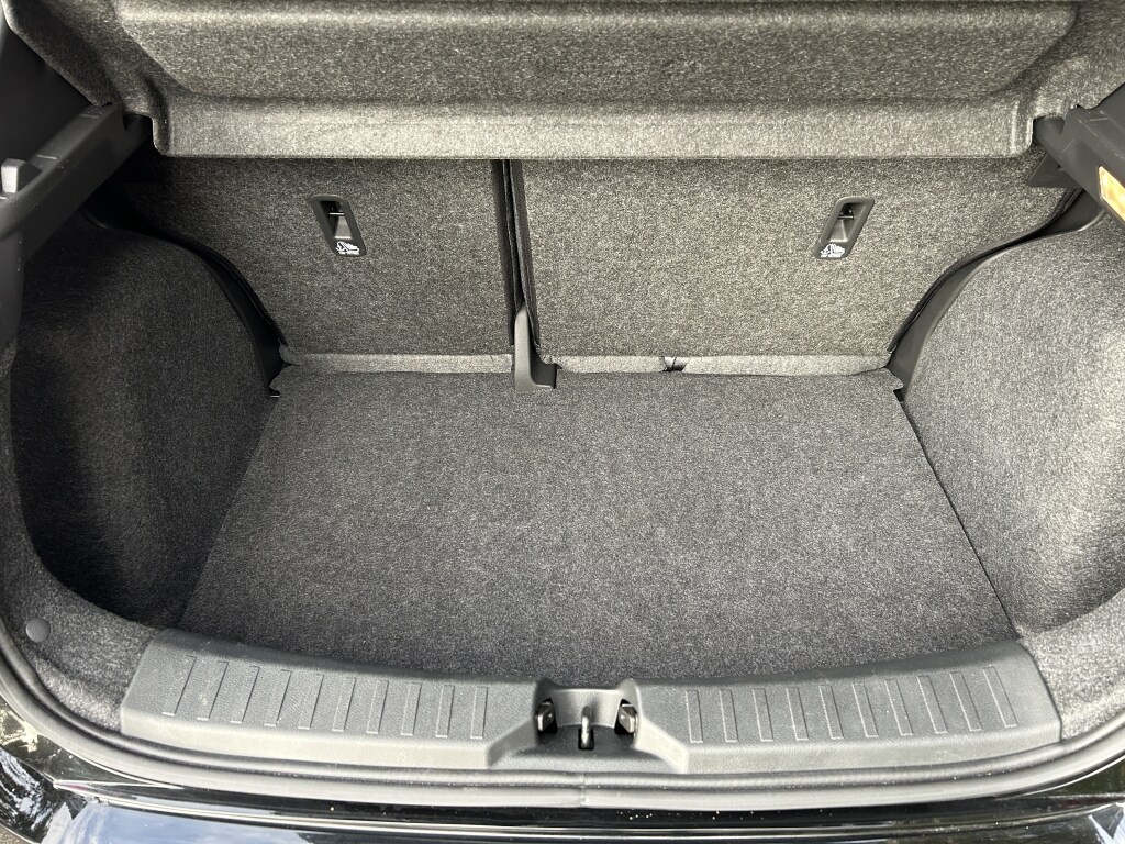 Used Nissan Micra 2021 for sale - 76317488: Photo 39