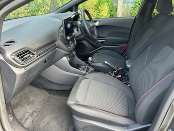Used Ford Fiesta 2020 for sale - 75826879: Photo