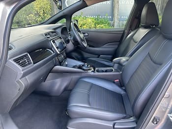 Used Nissan Leaf 2022 for sale - 79841468: Photo