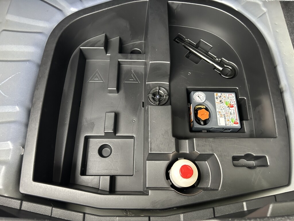 Used Nissan Juke 2020 for sale - 75851668: Photo 41