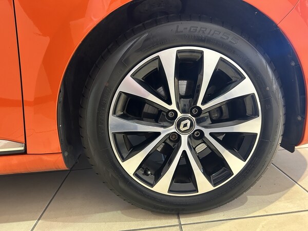 Used Renault Clio 2019 for sale - 75216529: Photo 17
