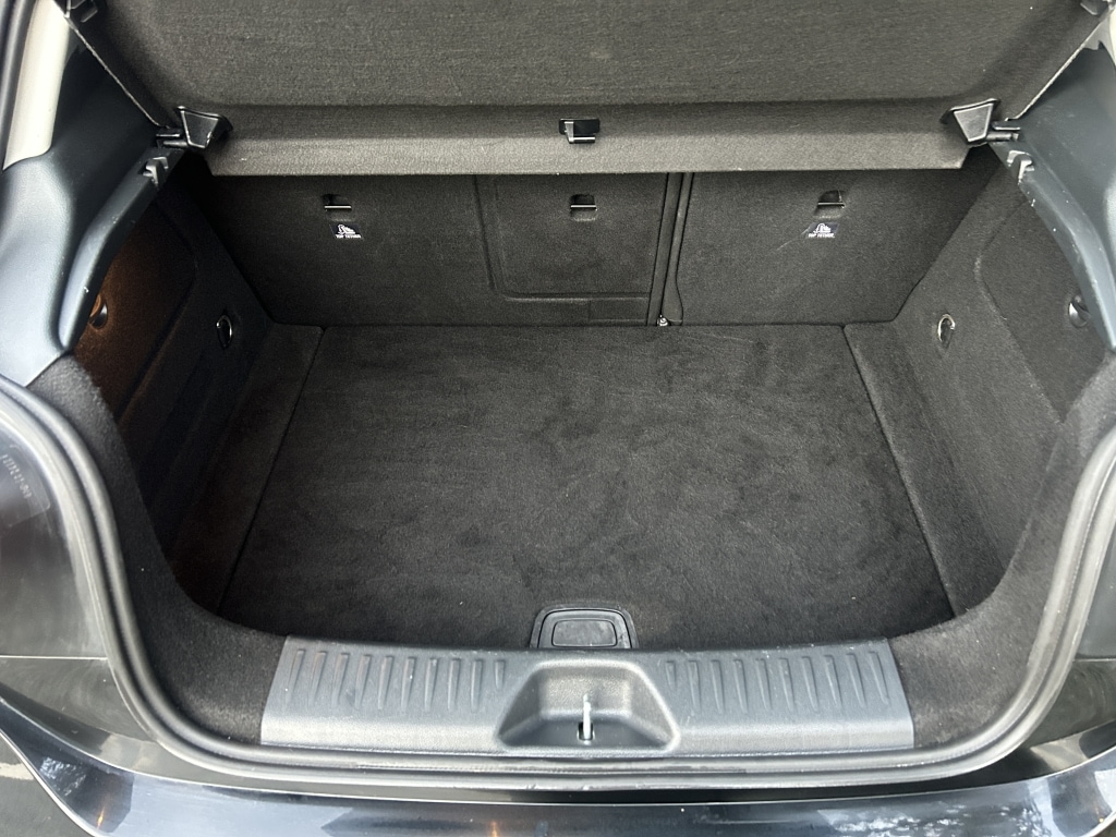 Used Mercedes-Benz A-Class 2017 for sale - 76651945: Photo 39