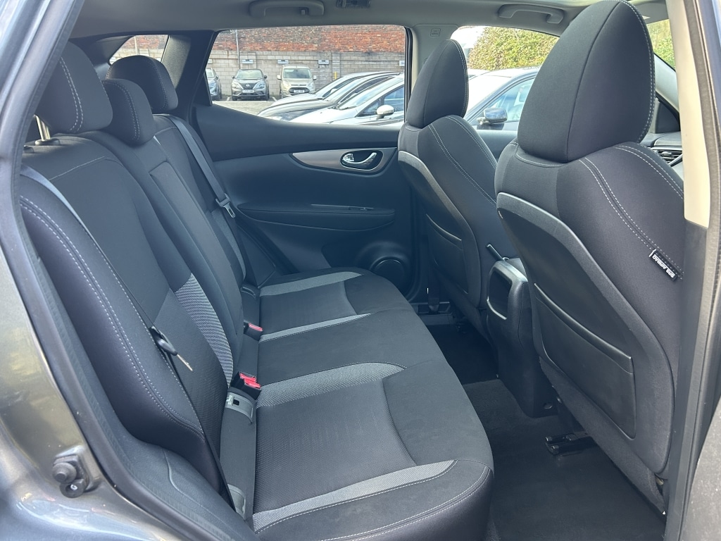 Used Nissan Qashqai 2017 for sale - 77573059: Photo 38