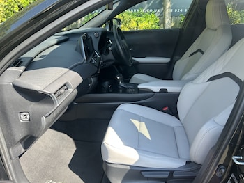 Used Lexus UX 2023 for sale - 79156847: Photo