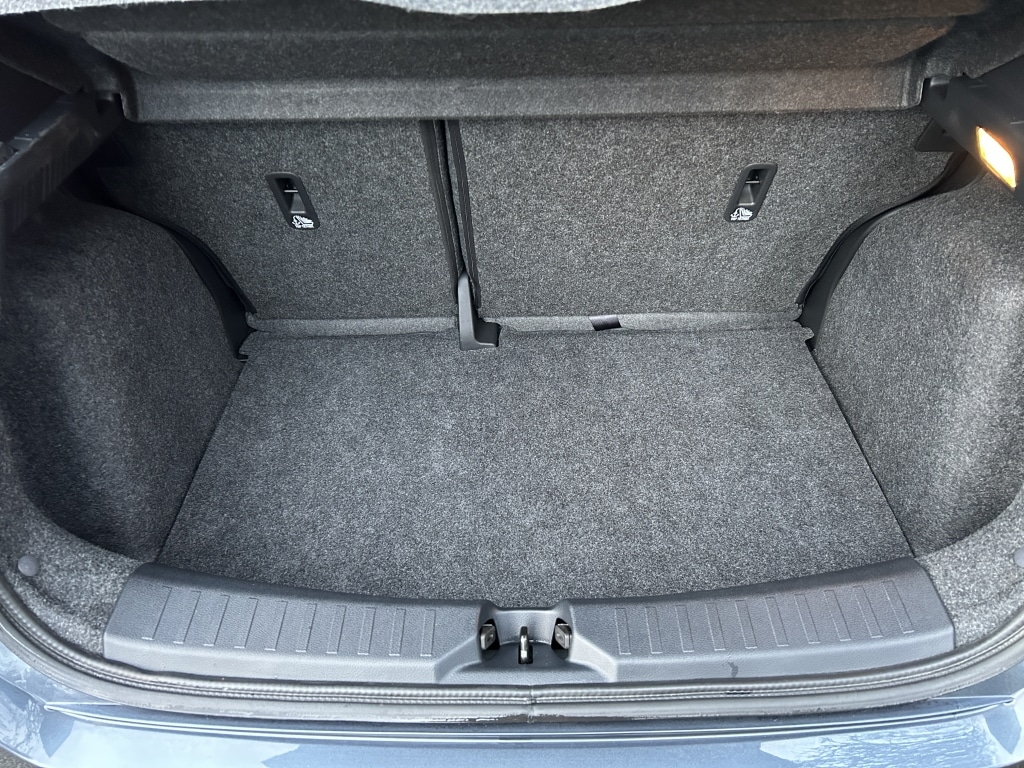 Used Nissan Micra 2017 for sale - 77536171: Photo 38