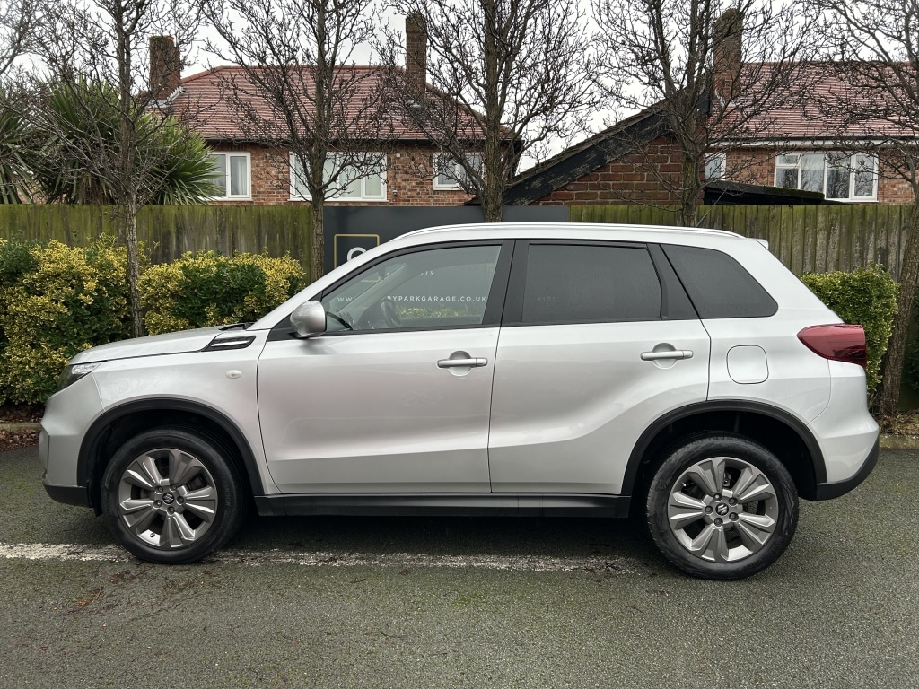 Used Suzuki Vitara 2023 for sale - 77104752: Photo 10