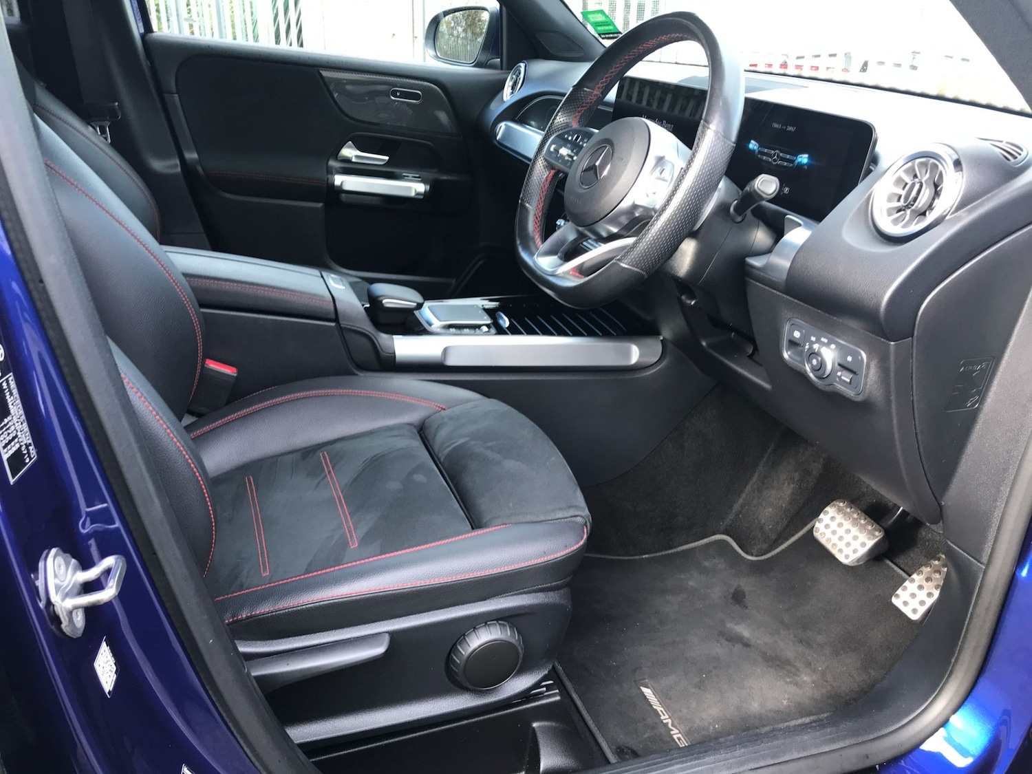 Used Mercedes-Benz GLB 2023 for sale - 76415975: Photo 19