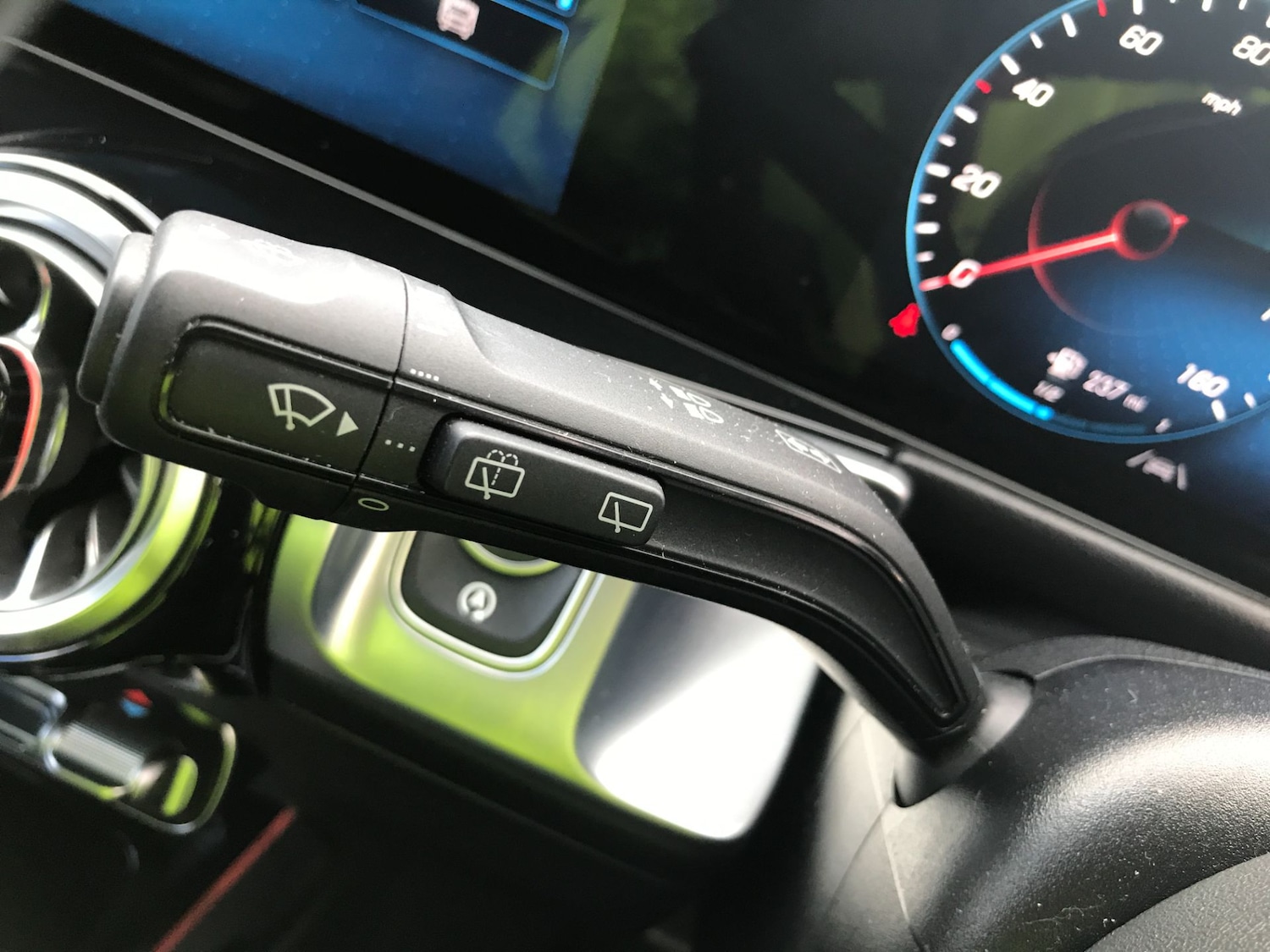 Used Mercedes-Benz GLB 2023 for sale - 76415975: Photo 38