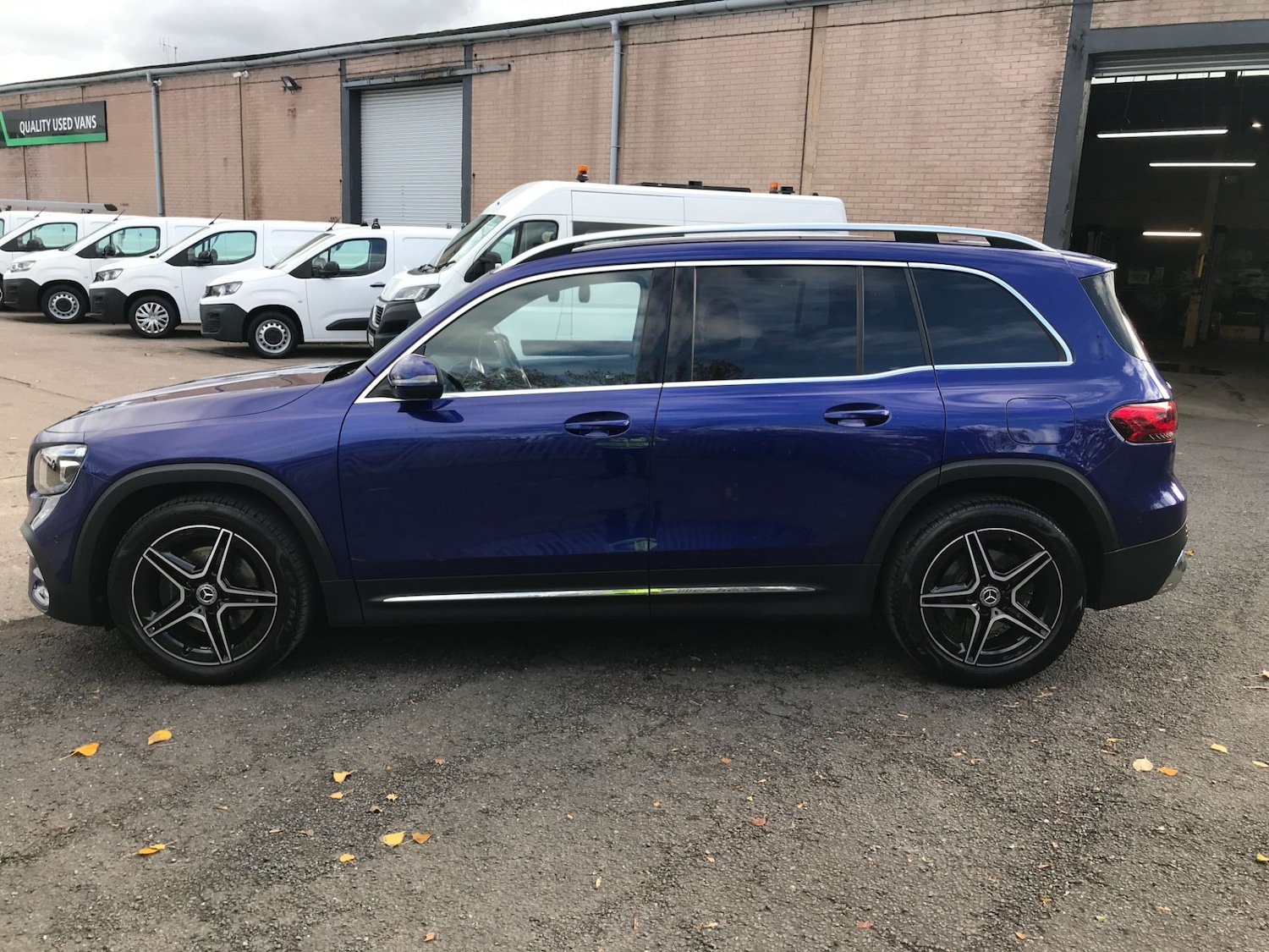 Used Mercedes-Benz GLB 2023 for sale - 76415975: Photo 9