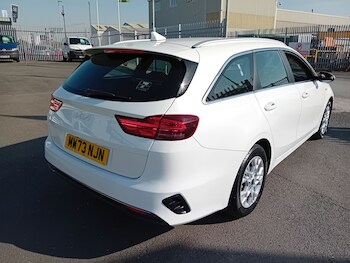 Used Kia Ceed 2023 for sale - 78270912: Photo