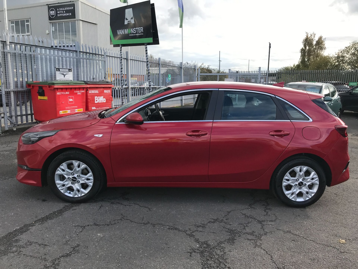 Used Kia Ceed 2023 for sale - 76405346: Photo 8