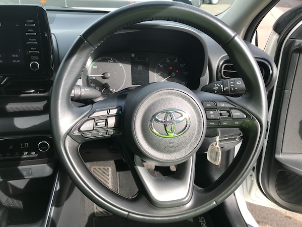 Used Toyota Yaris 2022 for sale - 76299335: Photo 13