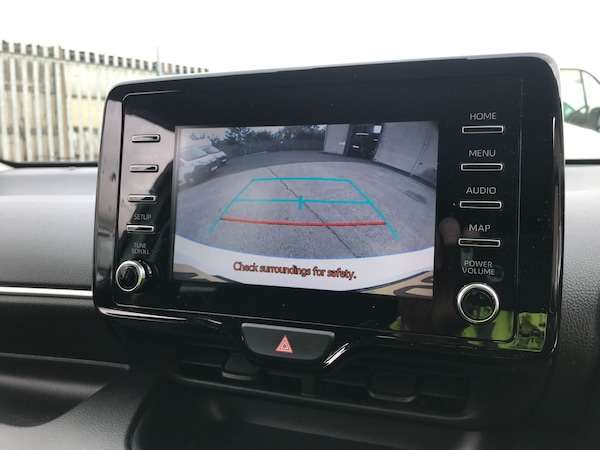 Used Toyota Yaris 2022 for sale - 76299335: Photo 33