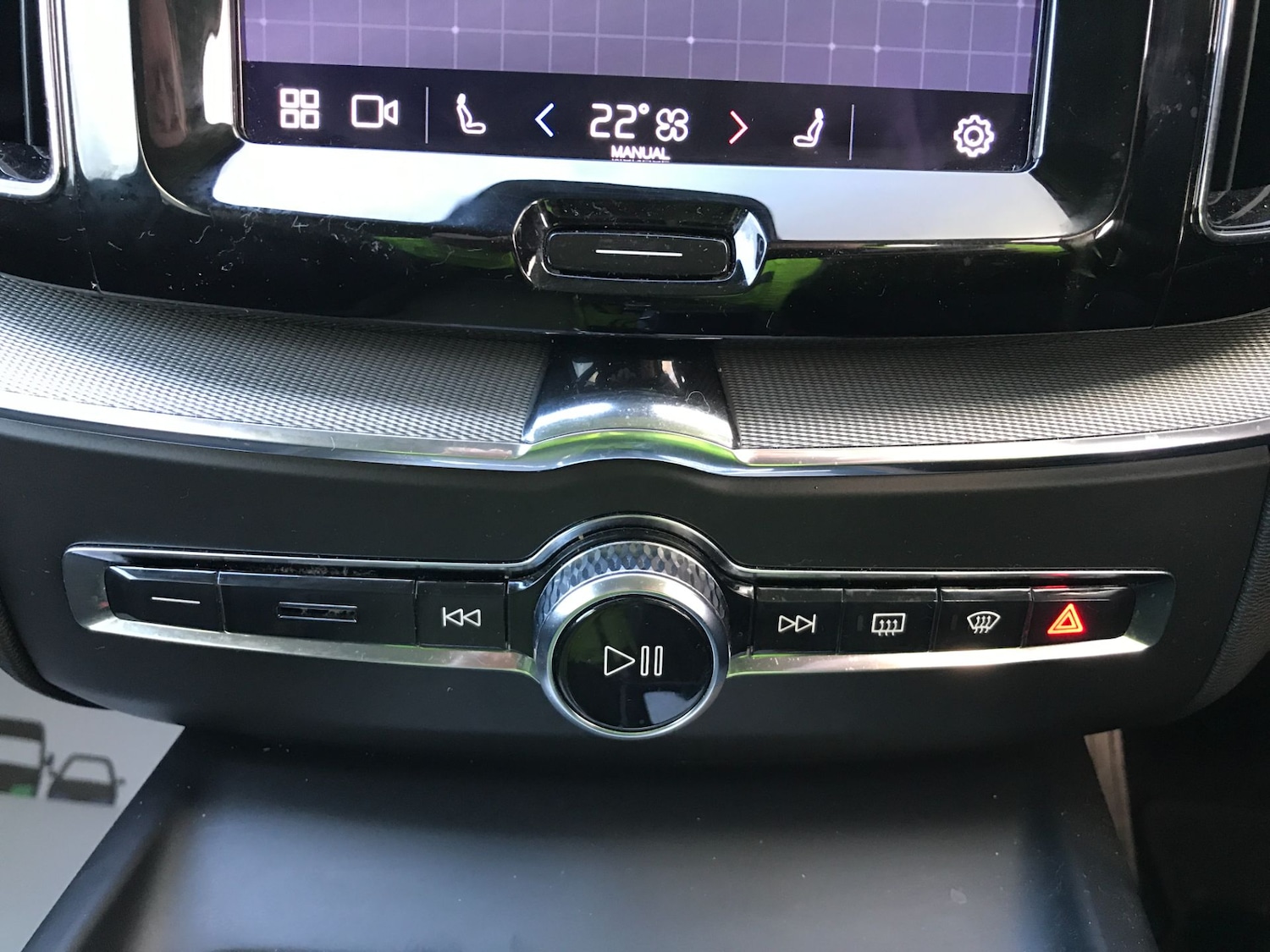 Used Volvo XC60 2023 for sale - 76603575: Photo 29