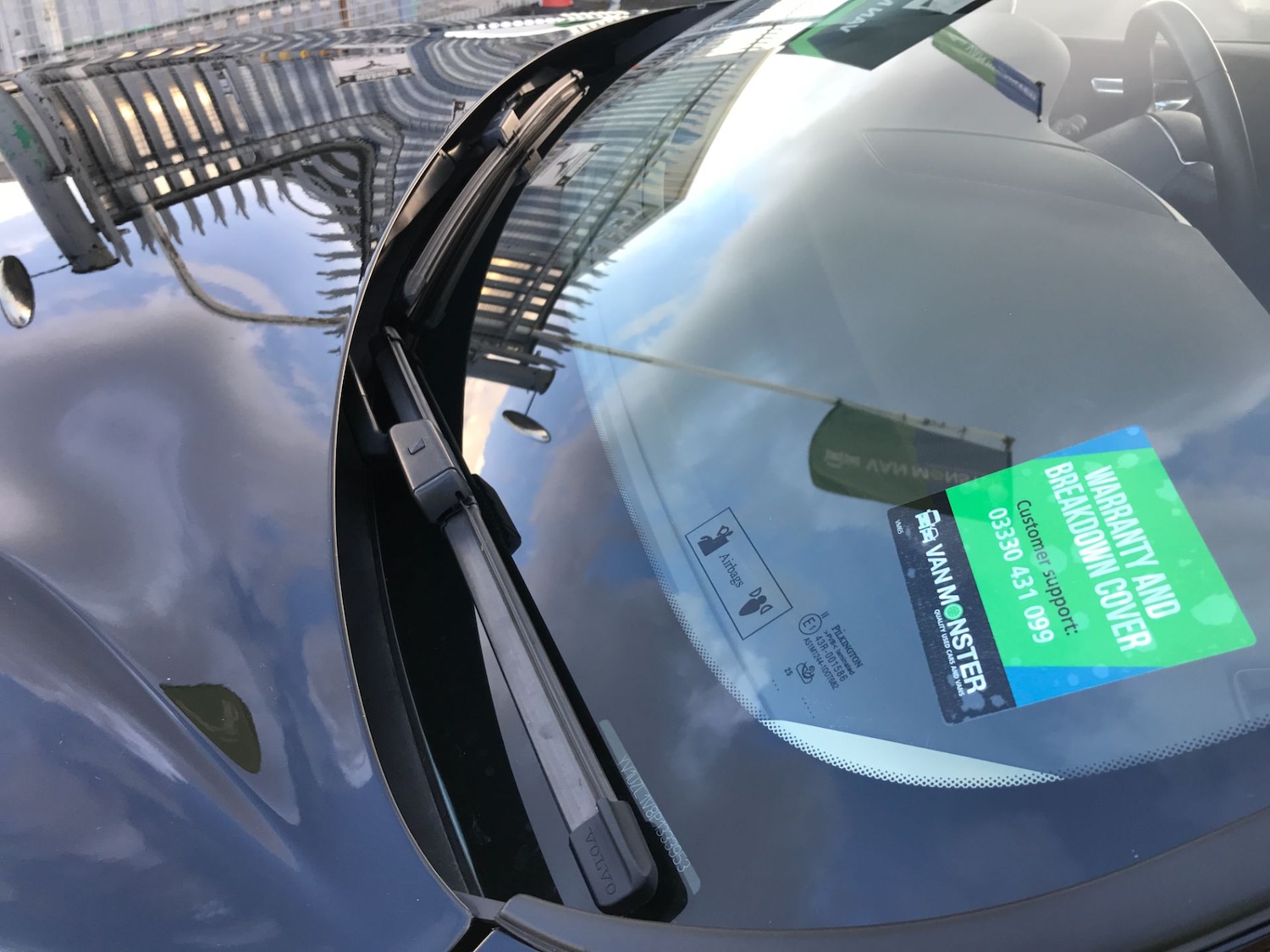 Used Volvo XC60 2023 for sale - 76603575: Photo 45