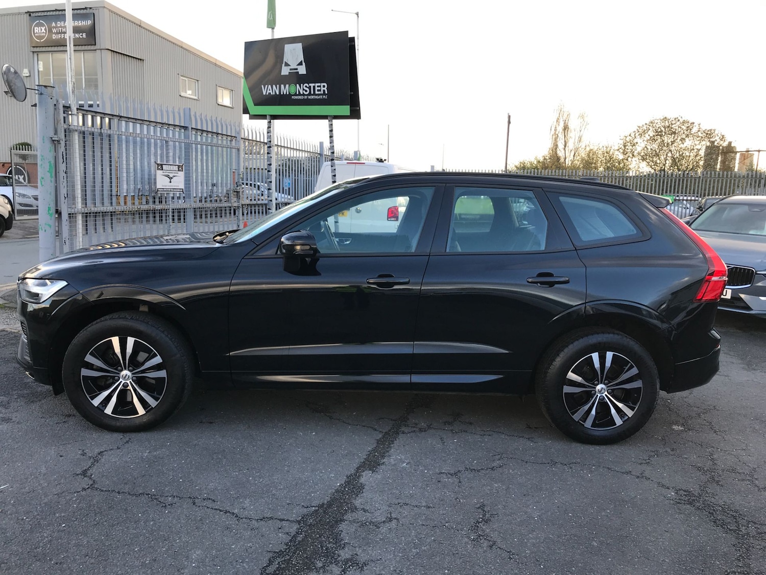 Used Volvo XC60 2023 for sale - 76603575: Photo 8