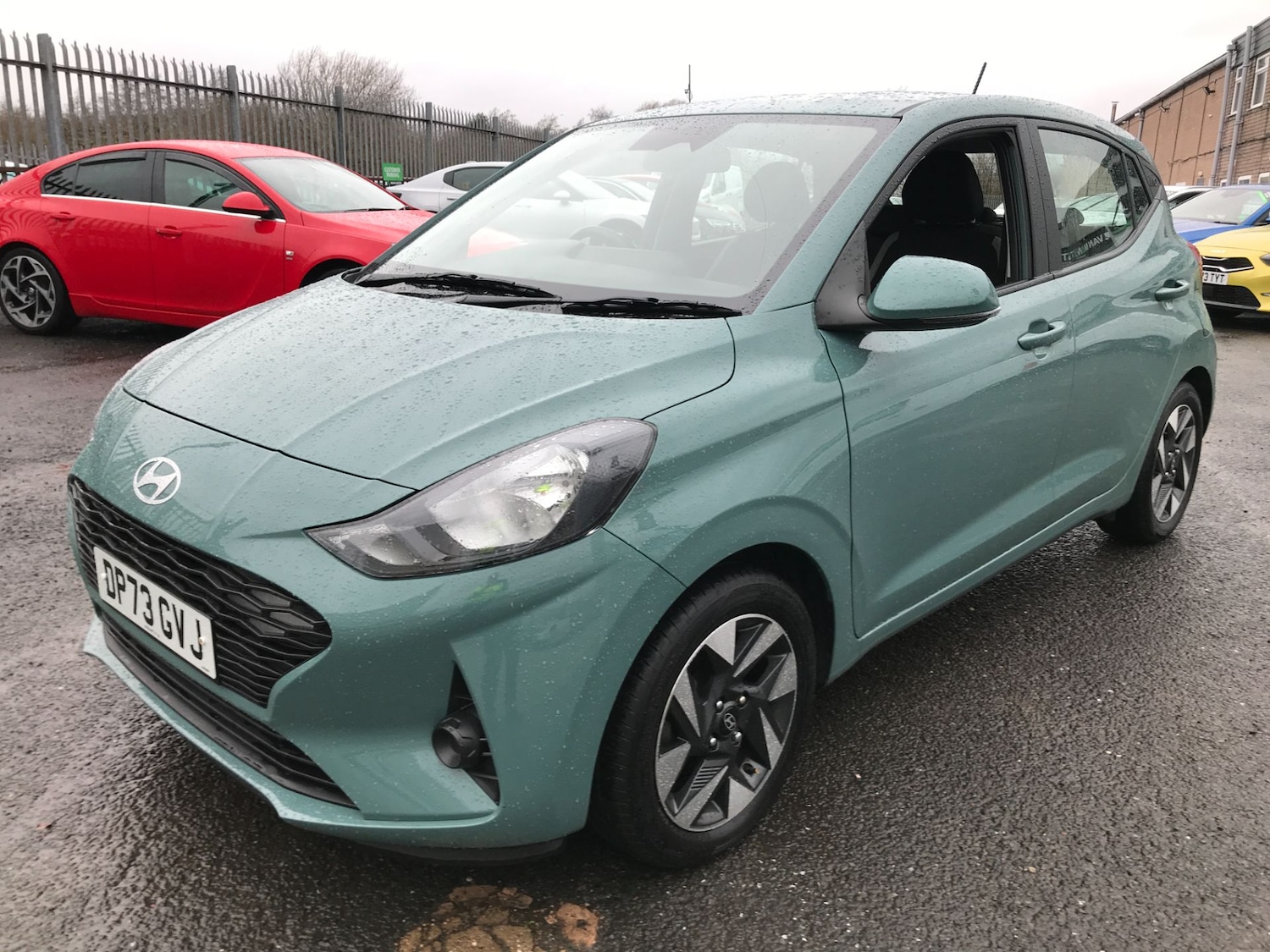 Used Hyundai i10 2024 for sale - 77407204: Photo 3