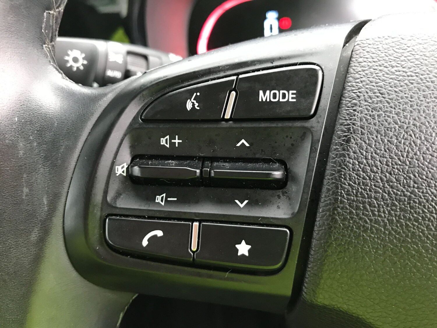 Used Hyundai i10 2024 for sale - 77407204: Photo 34