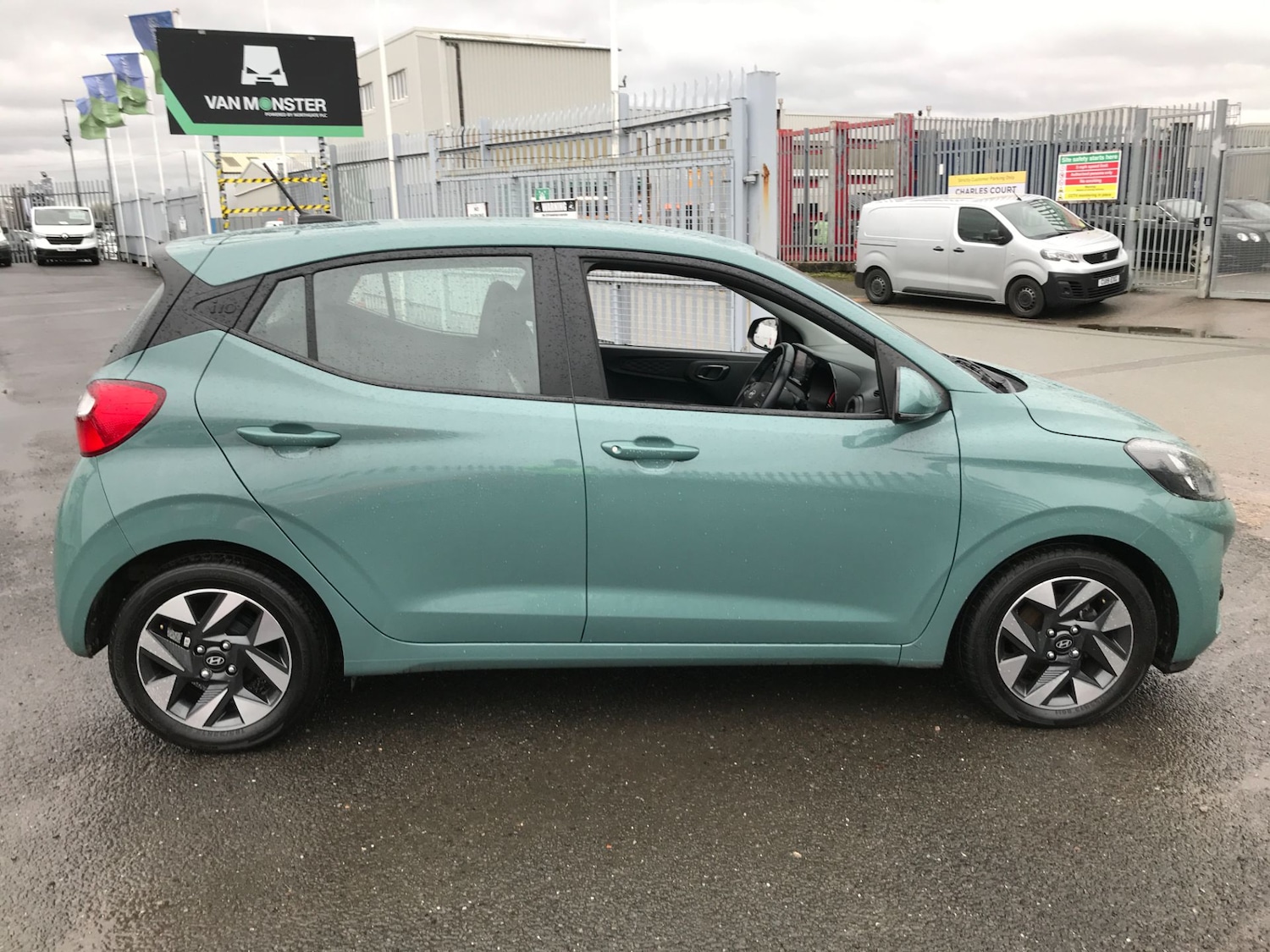 Used Hyundai i10 2024 for sale - 77407204: Photo 6