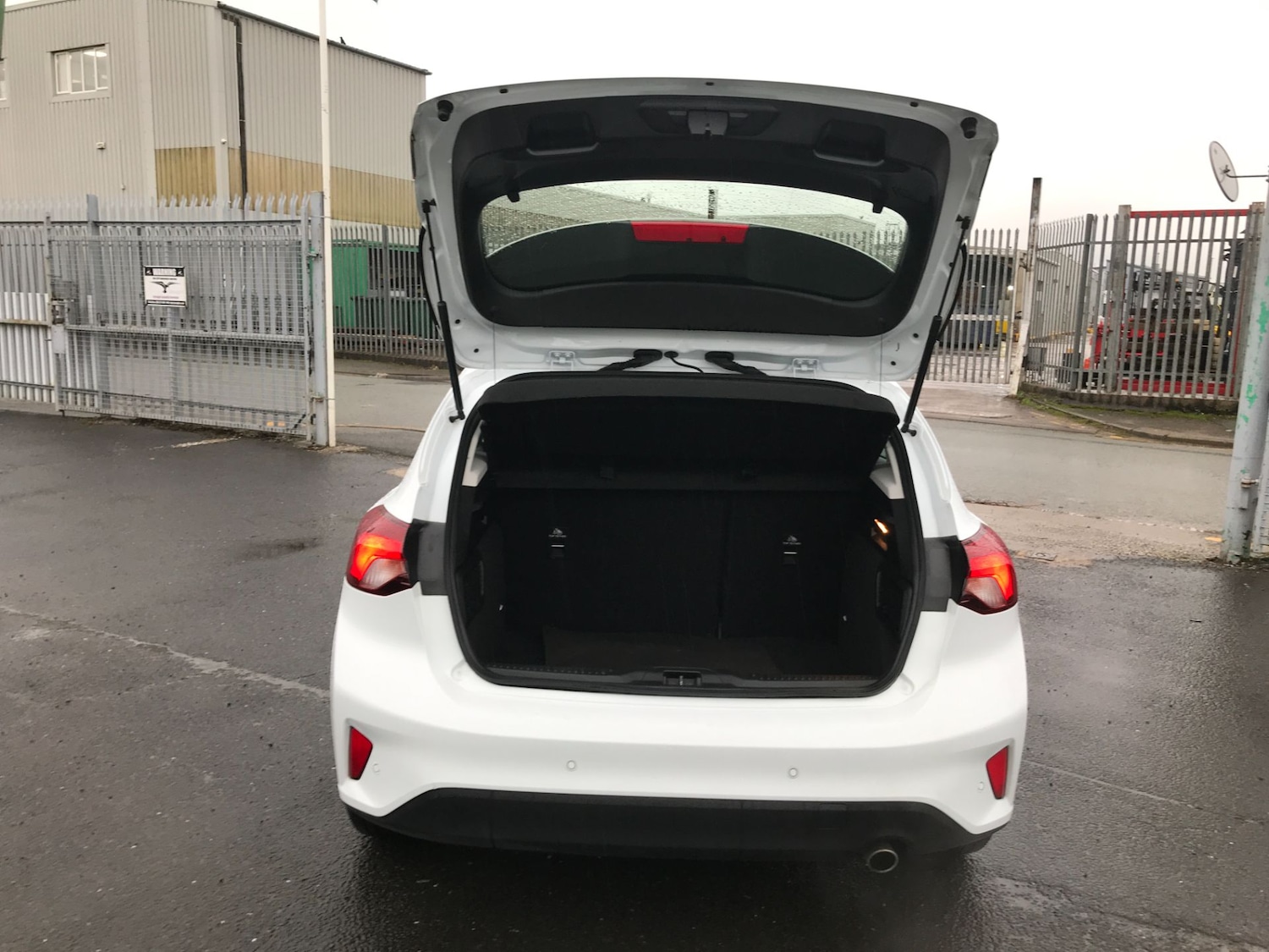 Used Ford Focus 2023 for sale - 76968955: Photo 26