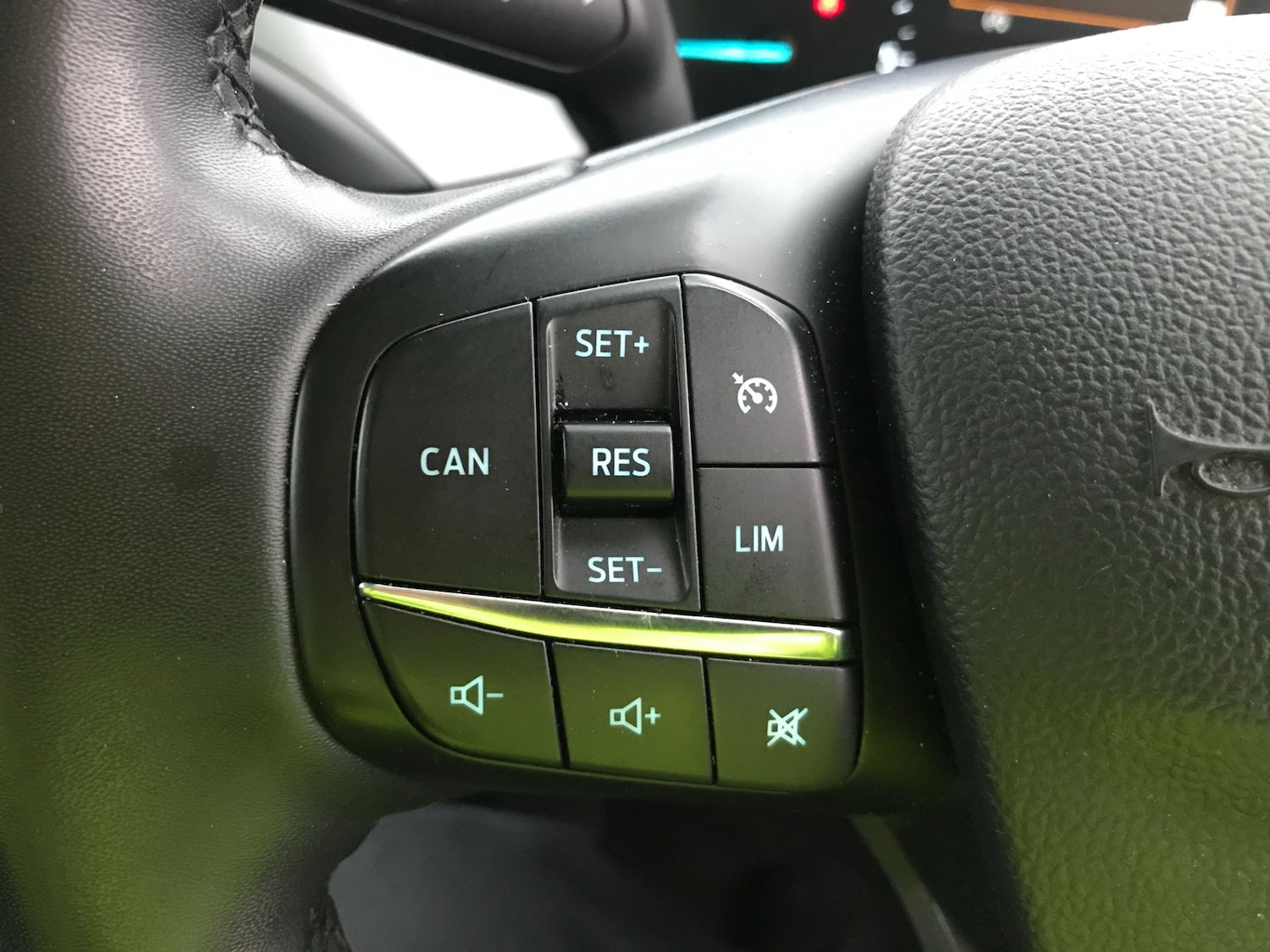 Used Ford Focus 2023 for sale - 76968955: Photo 33