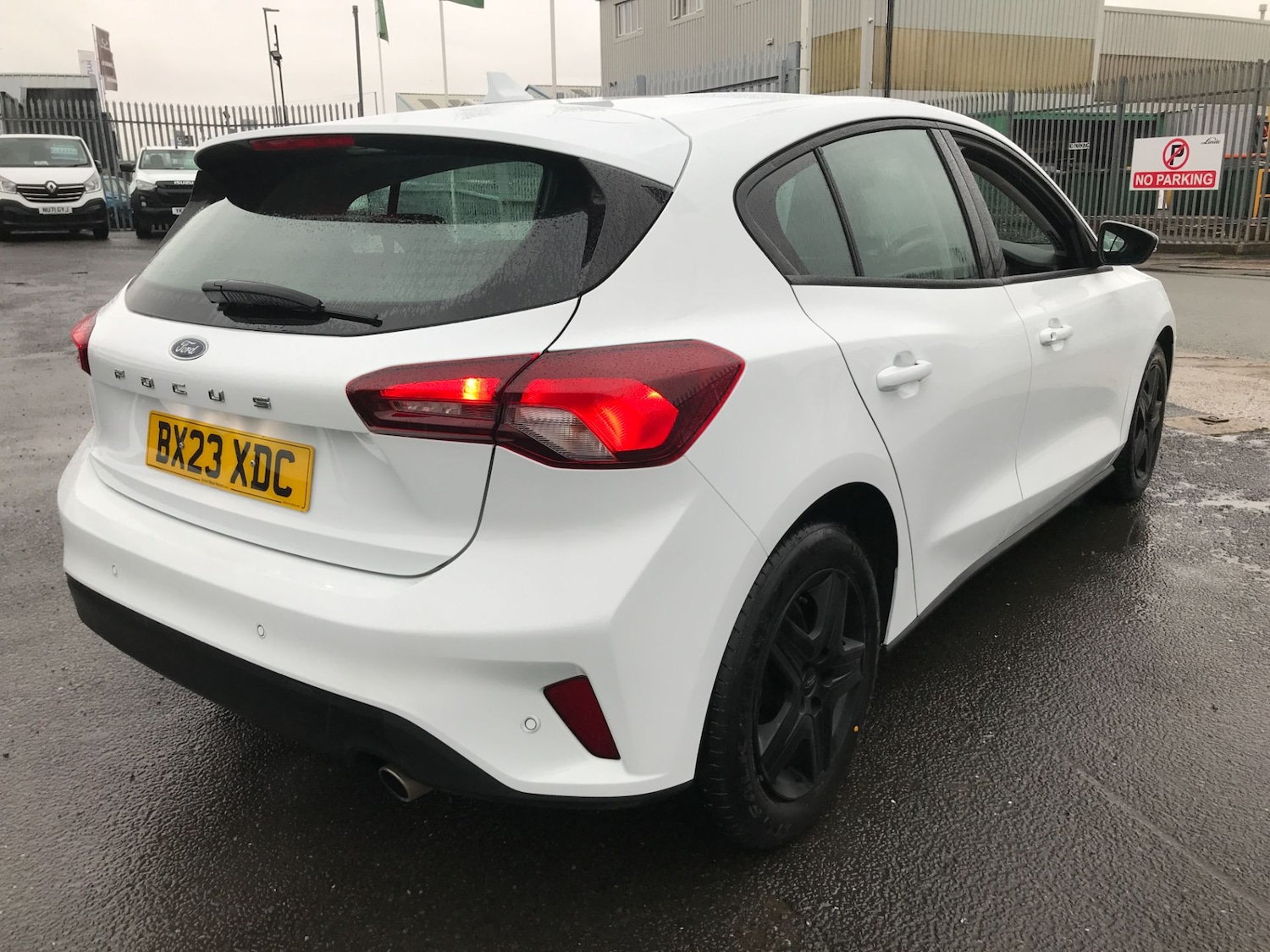 Used Ford Focus 2023 for sale - 76968955: Photo 4