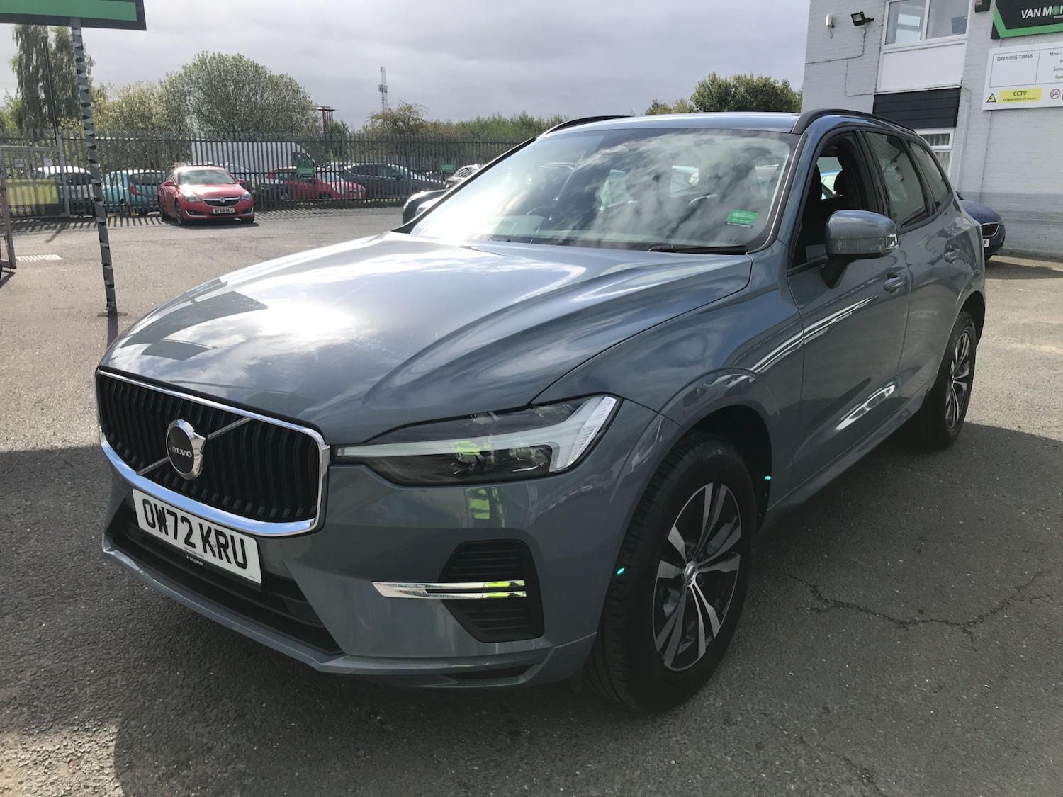 Used Volvo XC60 2023 for sale - 76415972: Photo 3