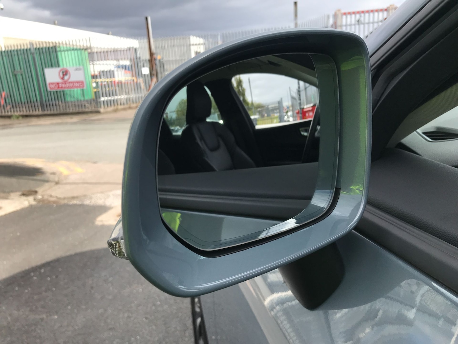 Used Volvo XC60 2023 for sale - 76415972: Photo 40