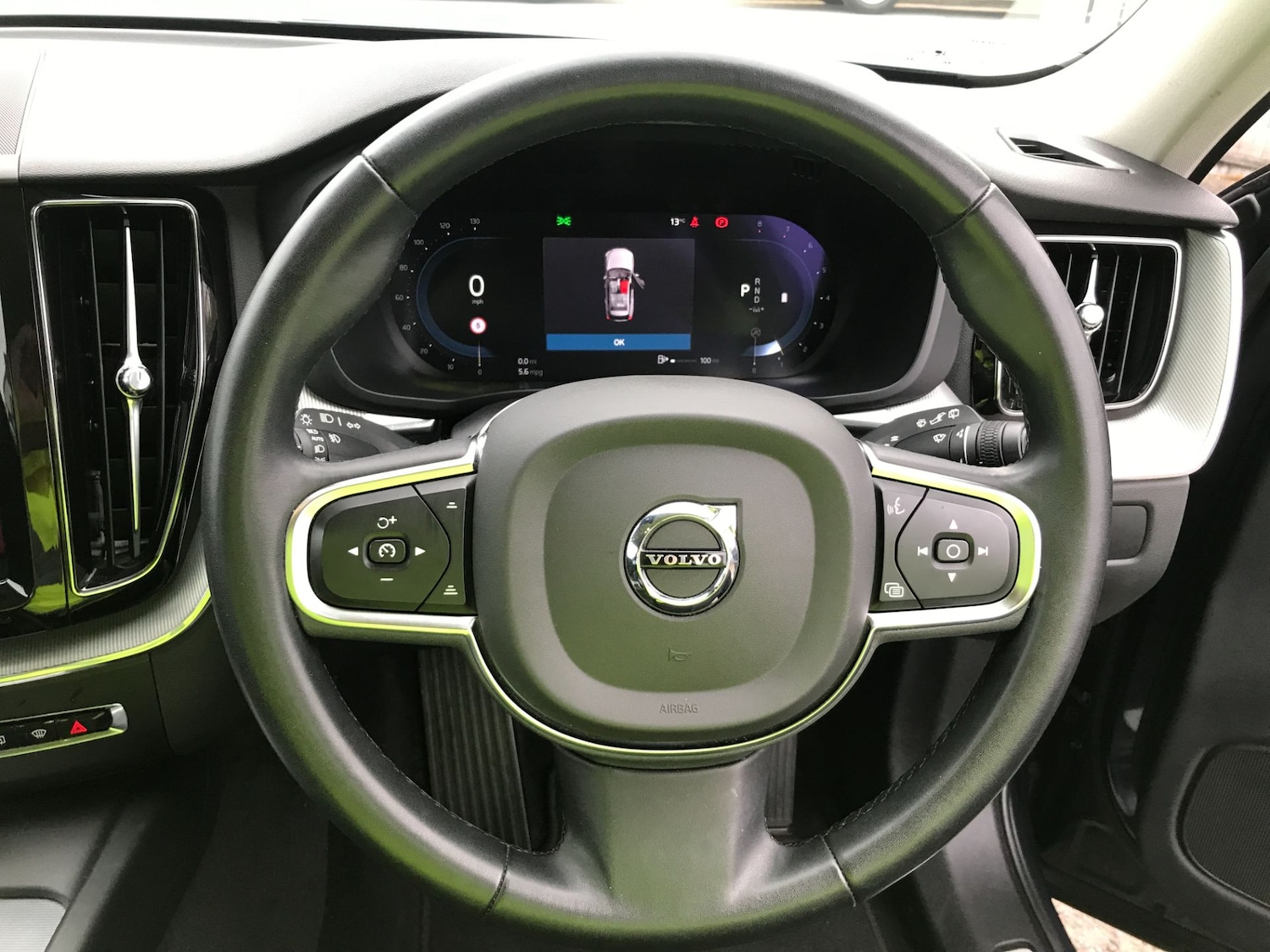 Used Volvo XC60 2023 for sale - 76415970: Photo 11