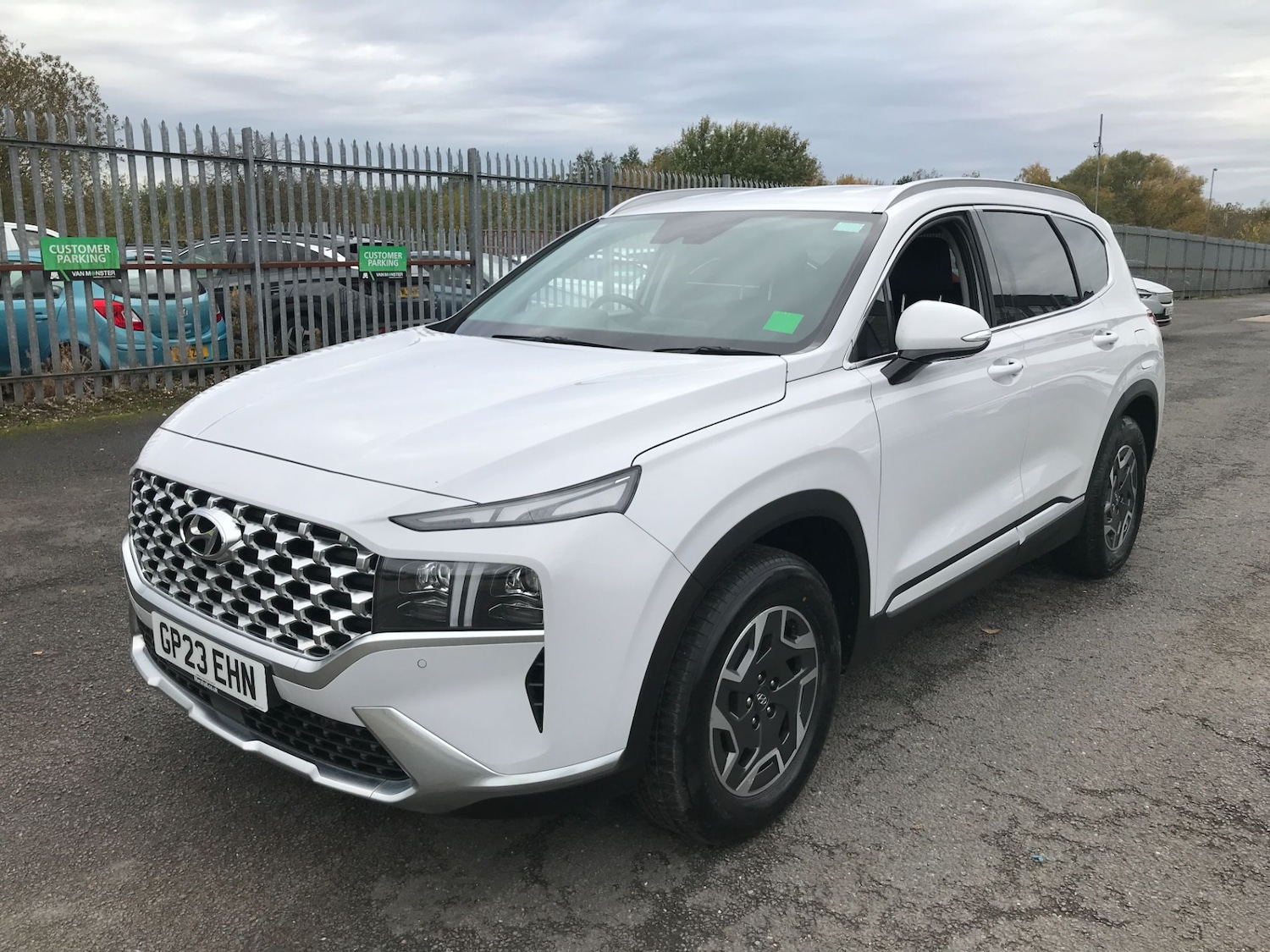 Used Hyundai Santa Fe 2023 for sale - 76603572: Photo 3