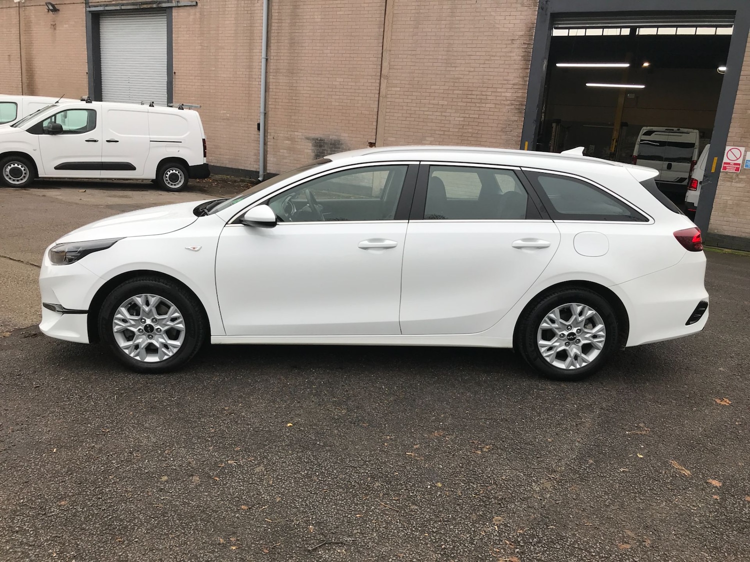 Used Kia Ceed 2023 for sale - 77106657: Photo 8