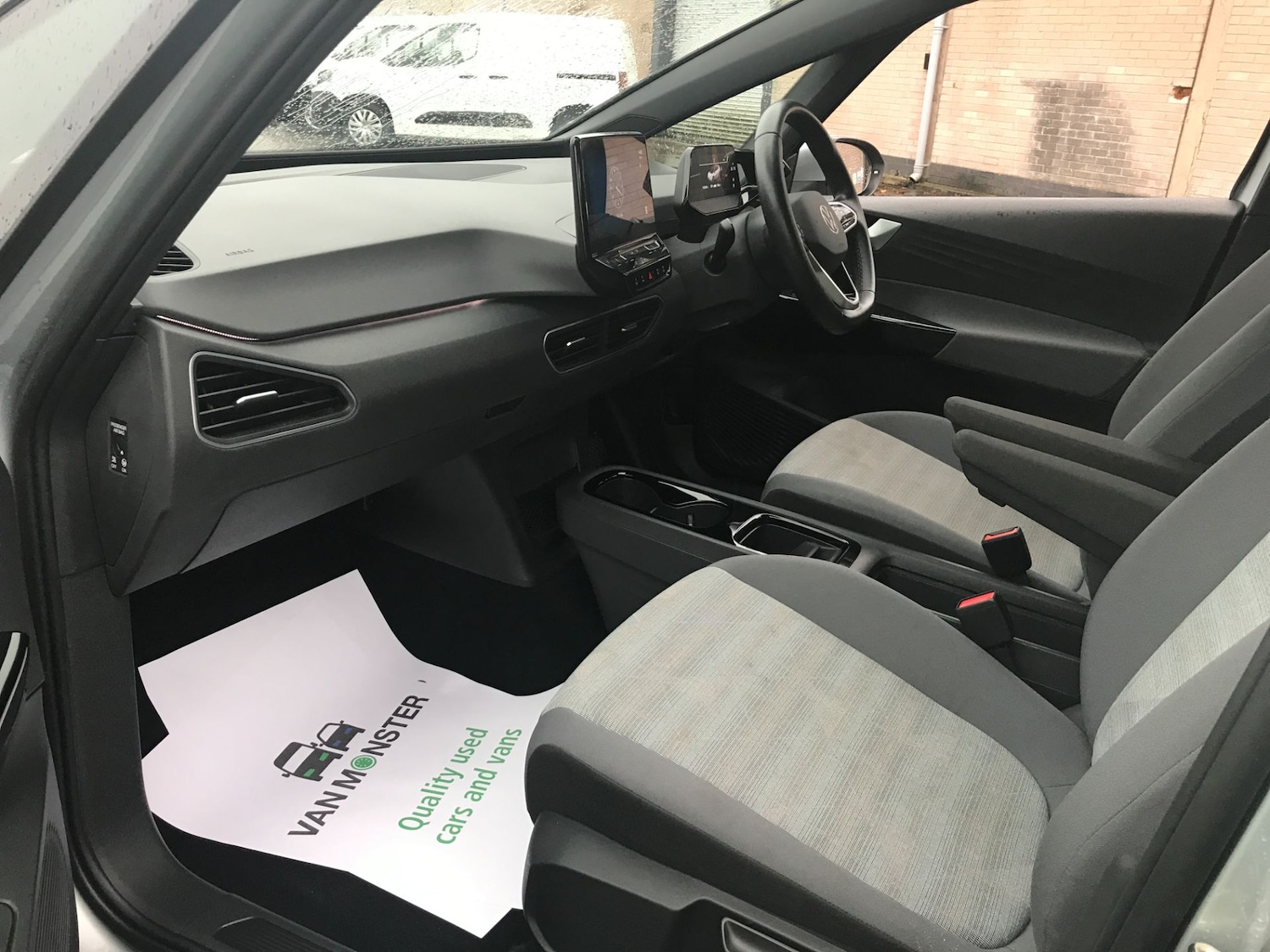 Used Volkswagen ID.3 2023 for sale - 76637829: Photo 16