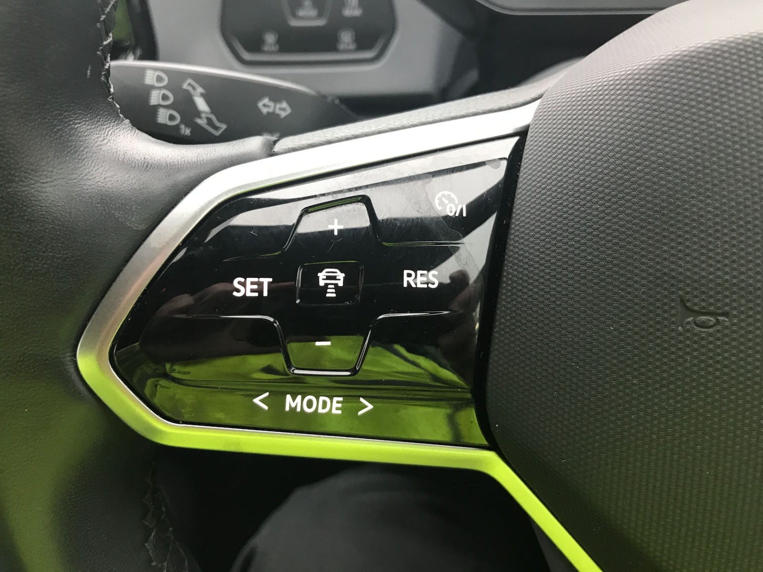 Used Volkswagen ID.3 2023 for sale - 76637829: Photo 30