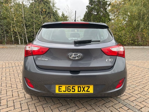 Used Hyundai i30 2015 for sale - 76250127: Photo 13