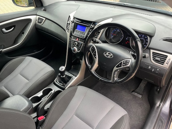Used Hyundai i30 2015 for sale - 76250127: Photo 17