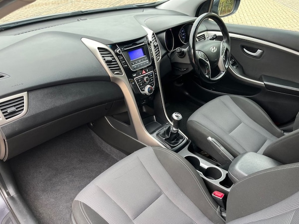 Used Hyundai i30 2015 for sale - 76250127: Photo 19