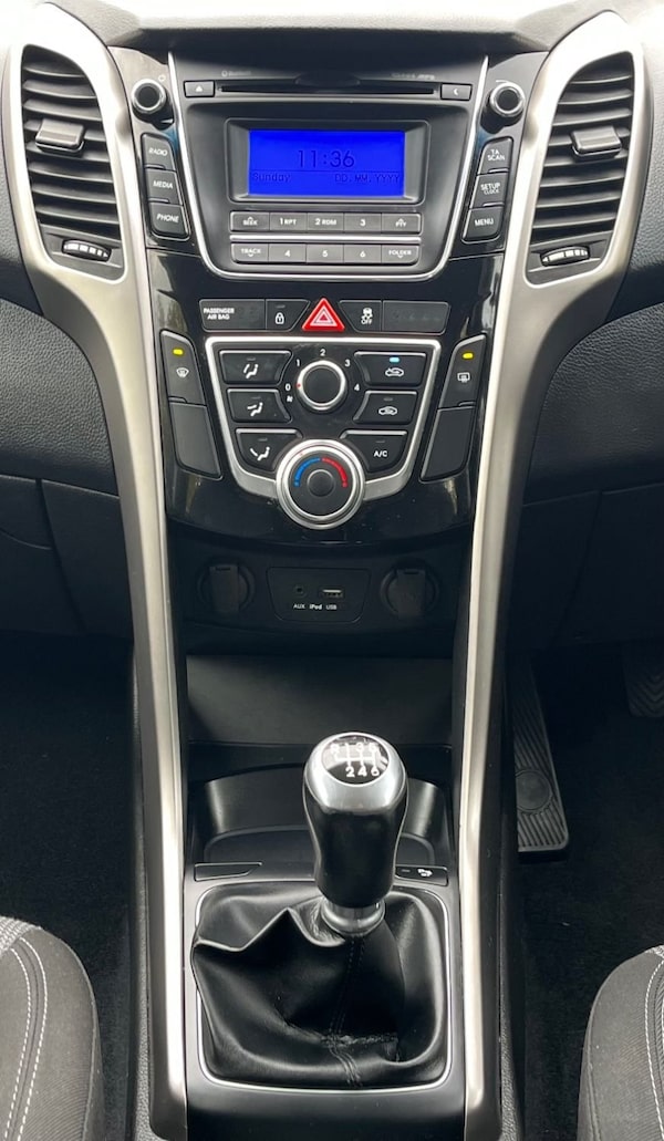 Used Hyundai i30 2015 for sale - 76250127: Photo 22