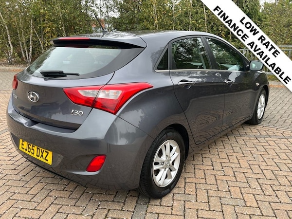 Used Hyundai i30 2015 for sale - 76250127: Photo 7