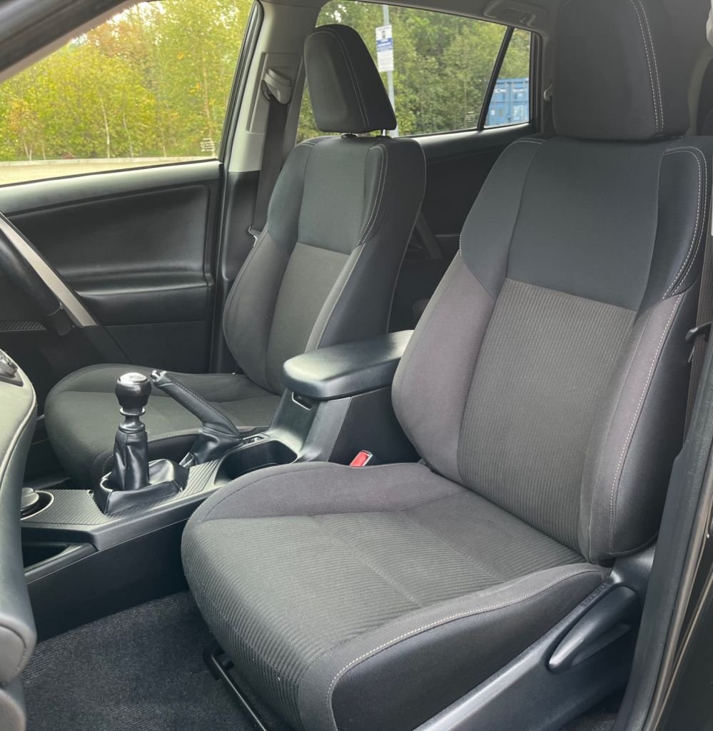 Used Toyota RAV4 2014 for sale - 76139543: Photo 17