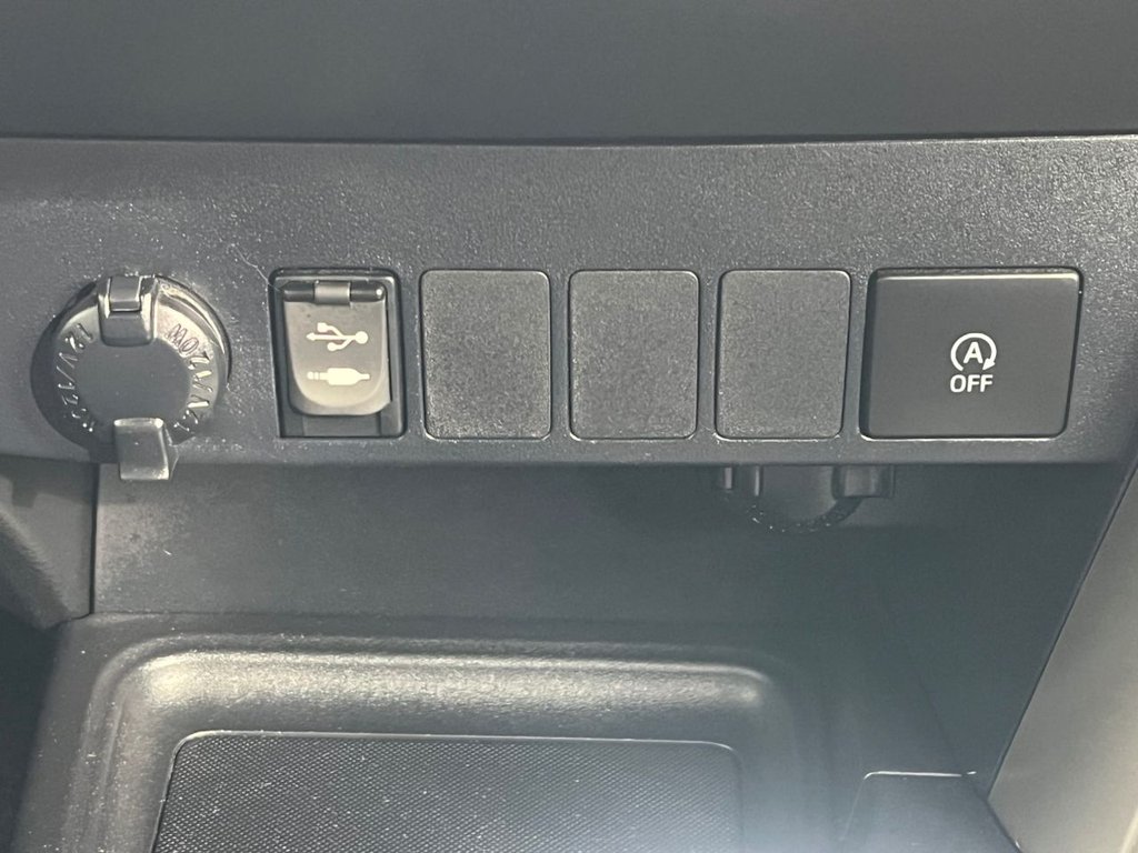 Used Toyota RAV4 2014 for sale - 76139543: Photo 28