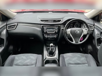 Used Nissan X-Trail 2016 for sale - 76139542: Photo 2