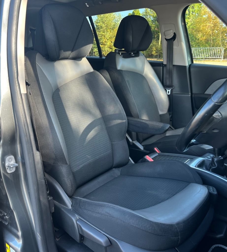 Used Citroen C4 Grand Picasso 2015 for sale - 76698358: Photo 17