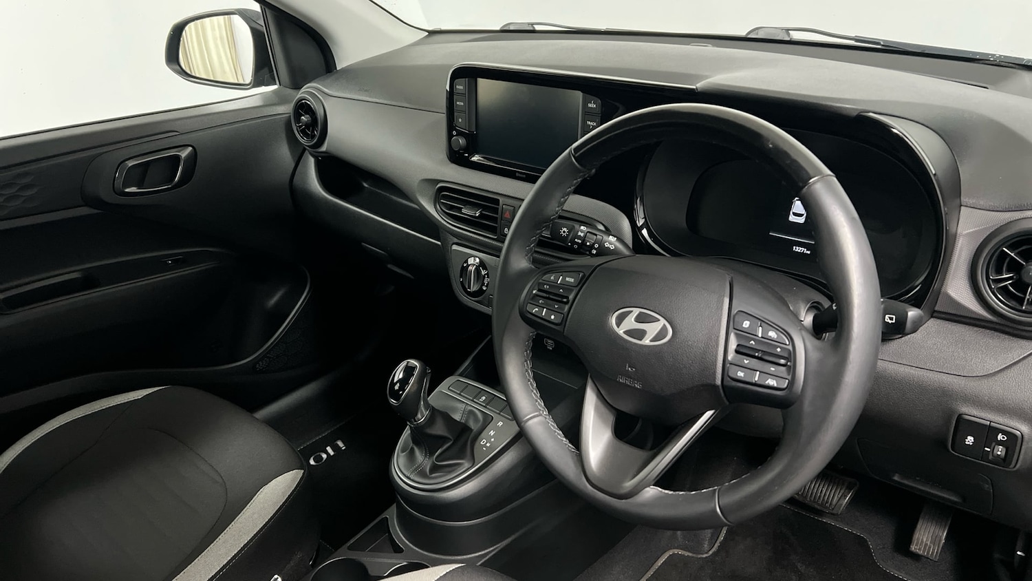 Used Hyundai i10 2024 for sale - 77140841: Photo 6